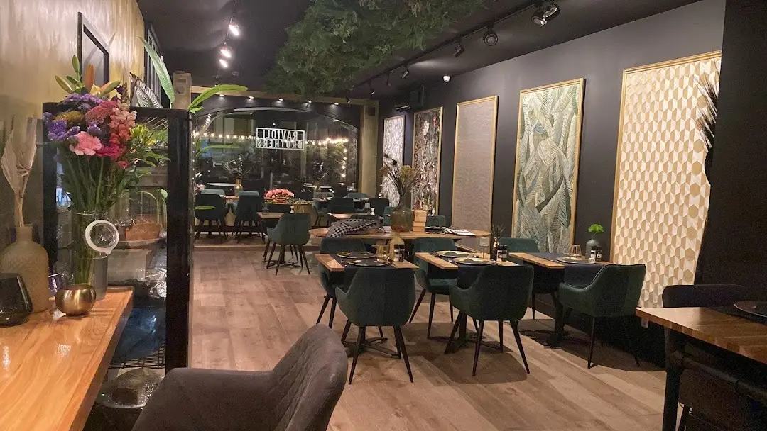 Ravioli Brothers Restaurant & Boutique Hotel