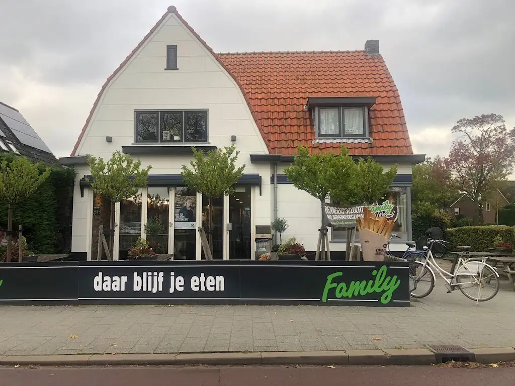 Cafetaria Family