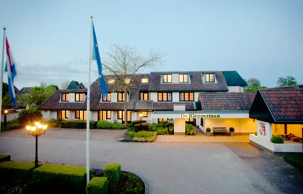 Restaurant ’t Backhuys (by Fletcher)