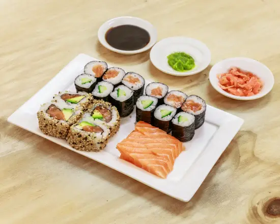 Selfie Sushi